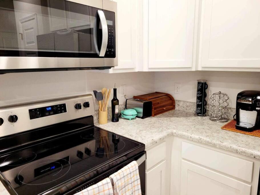 Brand New House In Pensacola,Ev Connector Available Διαμέρισμα Εξωτερικό φωτογραφία